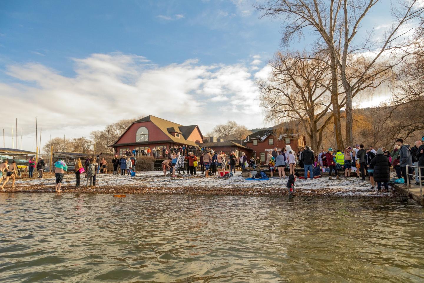 Polar Bear swim attendees on Kin Beach in Vernon BC