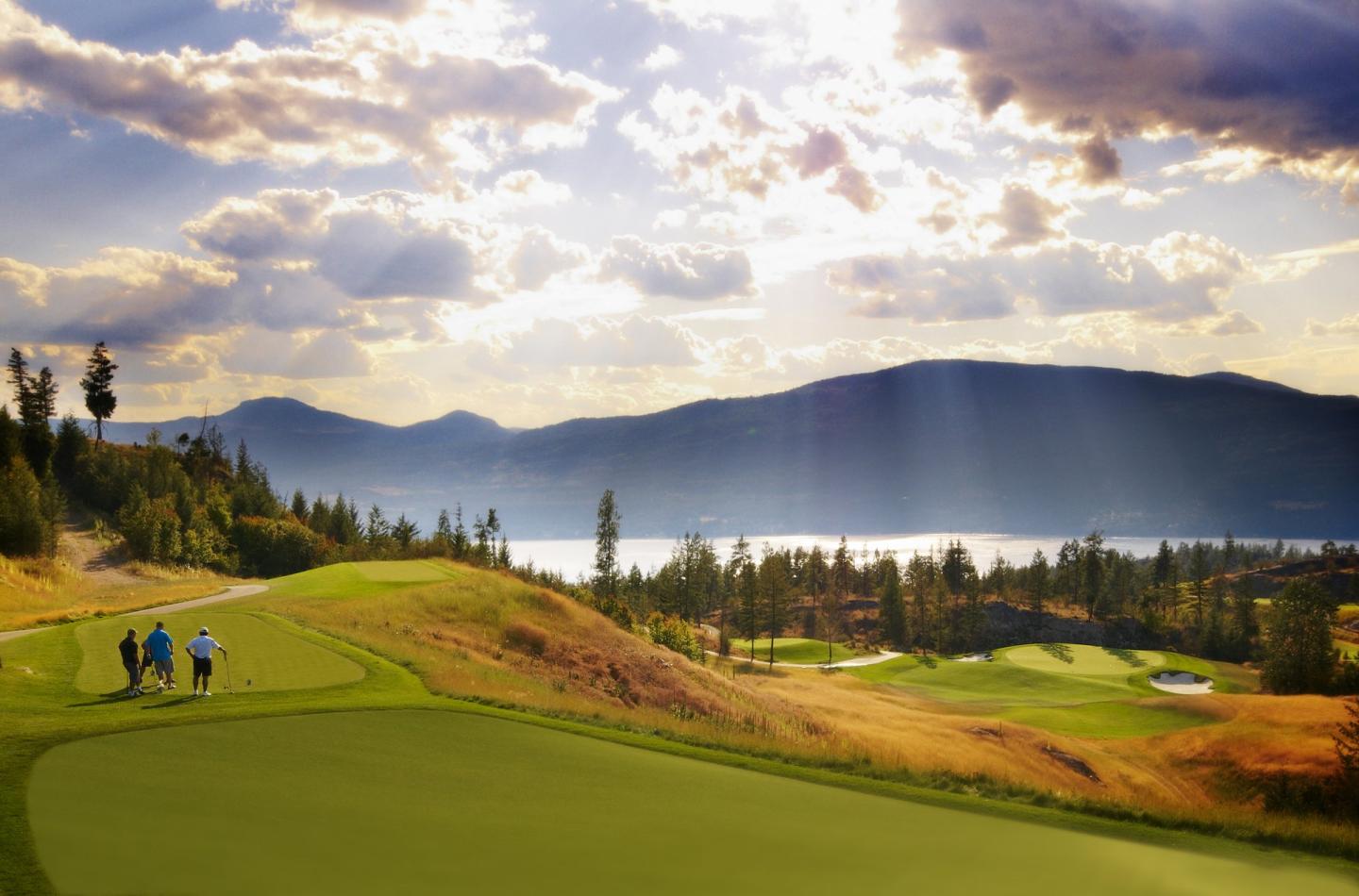 Group of men golfing at Predator Ridge in Vernon BC