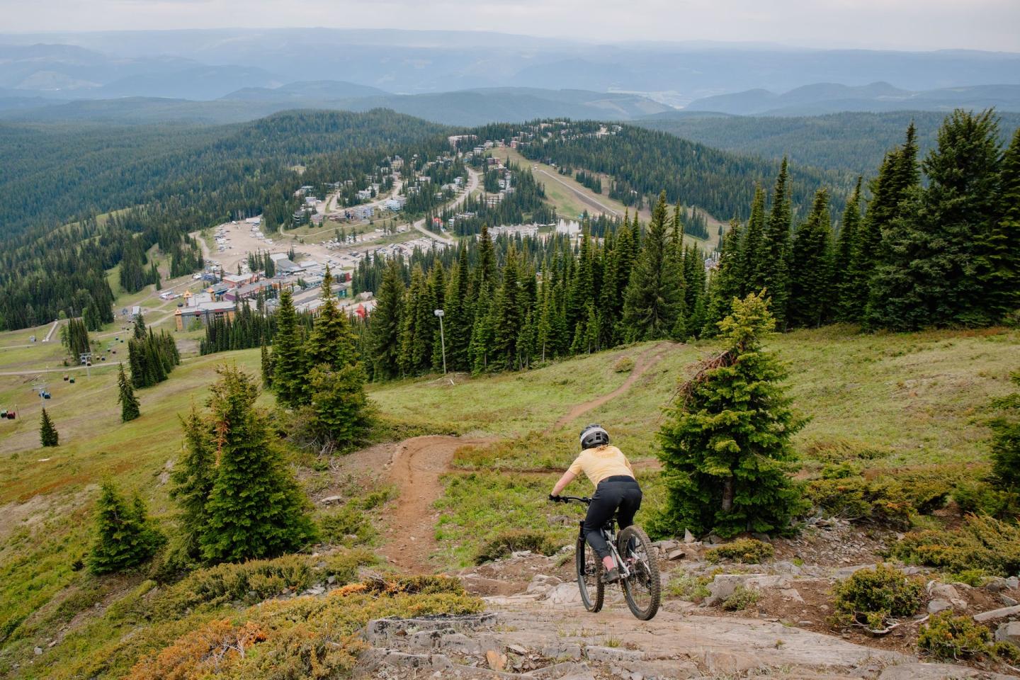 woman mountain biking at SilverStr Bike Park