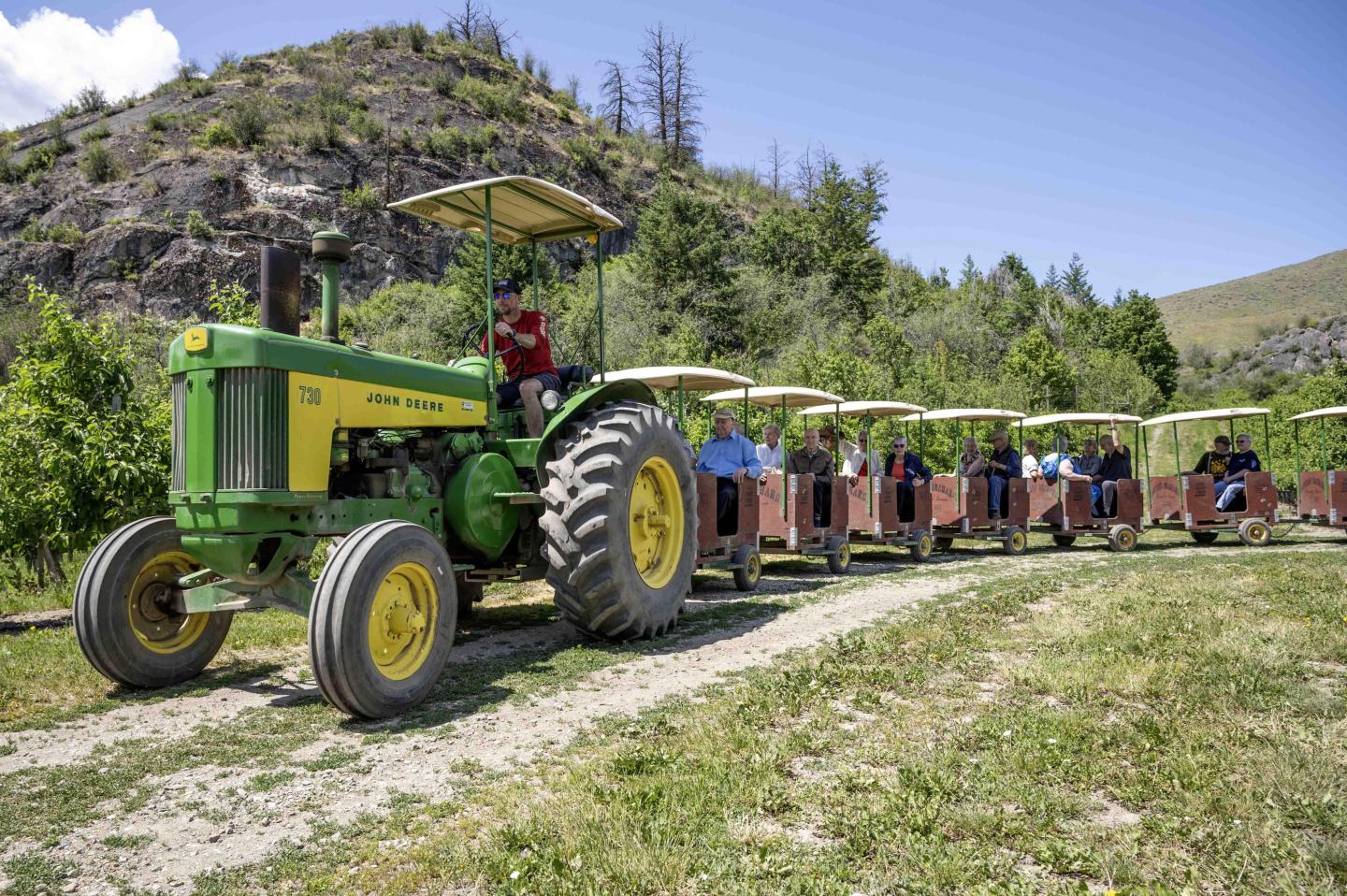 Father's Day at Davison Orchards Event Photo